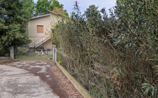 Via Giacomo Matteotti, 230 San Possidonio (MO) L01