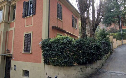 Via francesco orsoni, 14 Bologna
